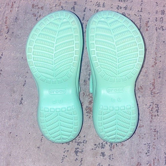 CROCS🤍Bae Platform - Picture 6 of 7